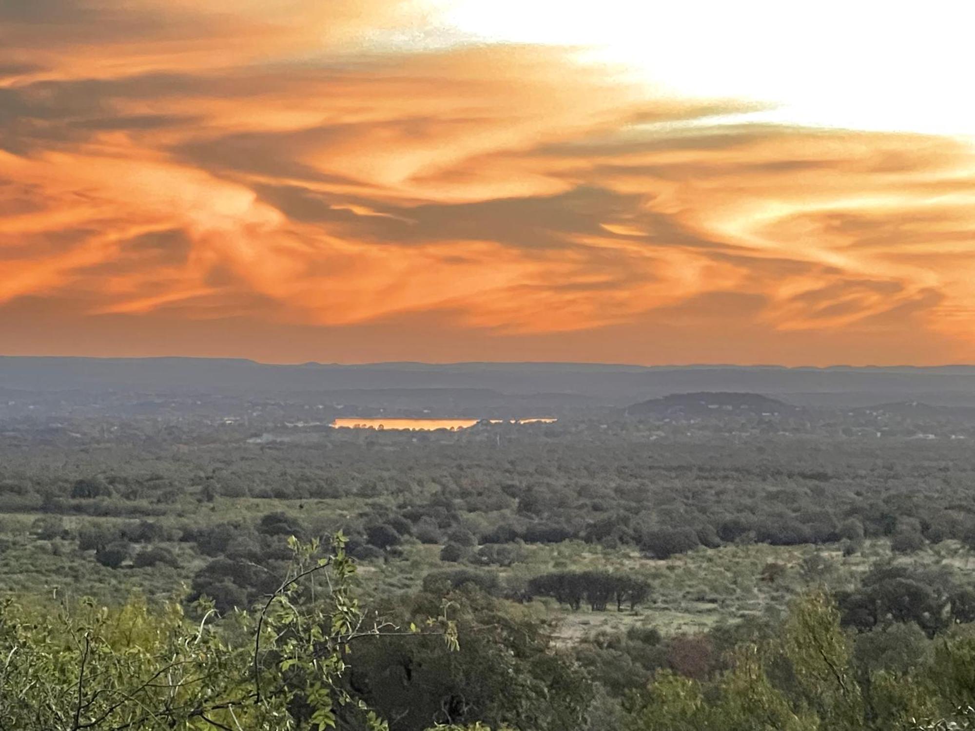 V700 Ranch Stays Марбл-Фолс Экстерьер фото